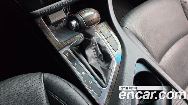 Kia The / новый New K5 Prestige, 2015 9