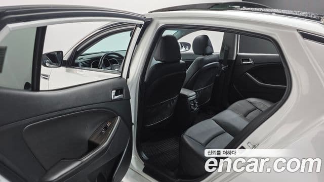 Kia The / новый New K5 Prestige, 2015 17