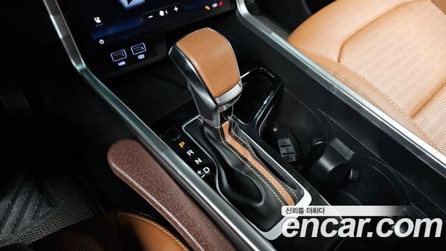 KG모빌리티(SsangYong) Torres T7, 2023 9