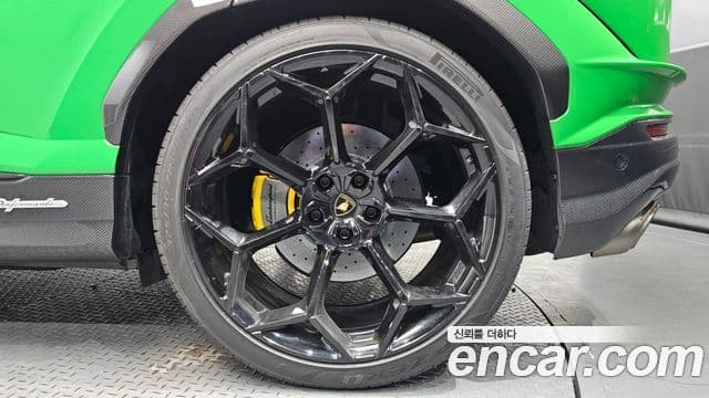 Lamborghini Urus 4.0 V8 Performante, 2024 все фото