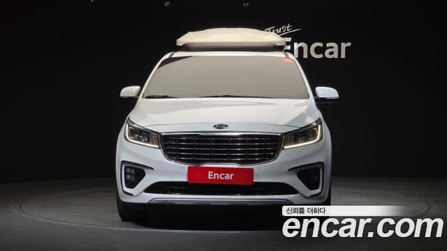 Kia The / новый New Carnival Noblesse, 2019 3
