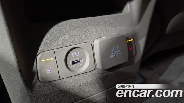 Kia The / новый New Carnival Noblesse, 2019 19