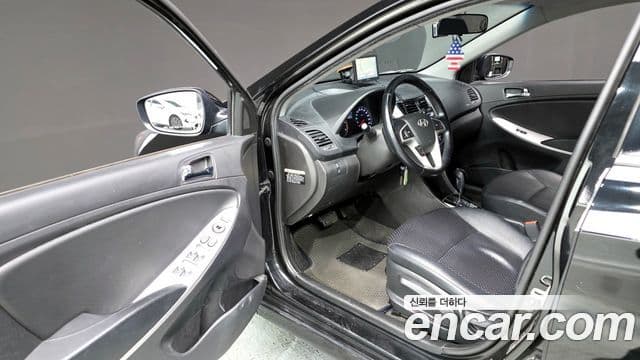 Hyundai Accent(новый кузов / новое поколение) Modern, 2015 10