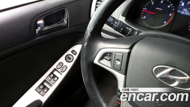 Hyundai Accent(новый кузов / новое поколение) Modern, 2015 18