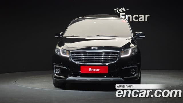 Kia All New Carnival Noblesse, 2015 3