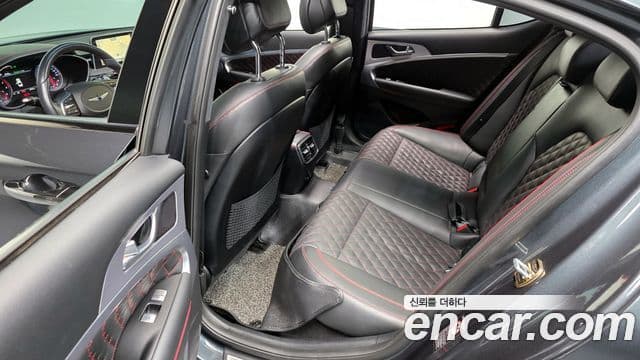 Genesis G70 Sport пакет, 2018 12