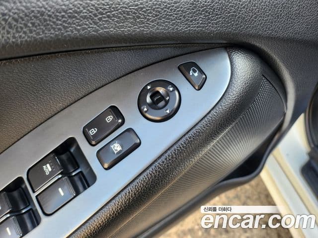 Kia K5 LPI Smart, 2013 все фото