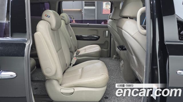 Kia All New Carnival Noblesse, 2016 12