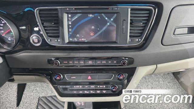 Kia All New Carnival Noblesse, 2016 14