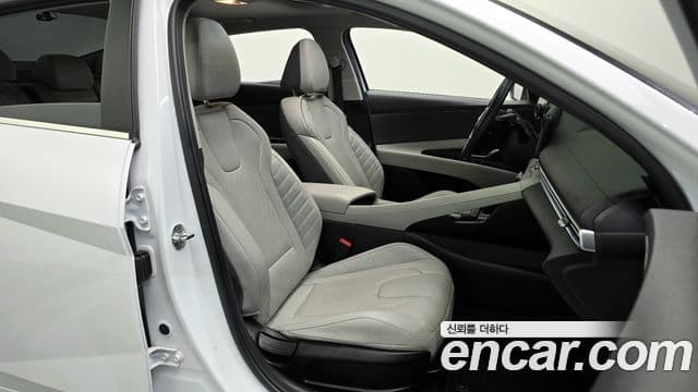 Hyundai Avante (CN7) Inspiration, 2022 10