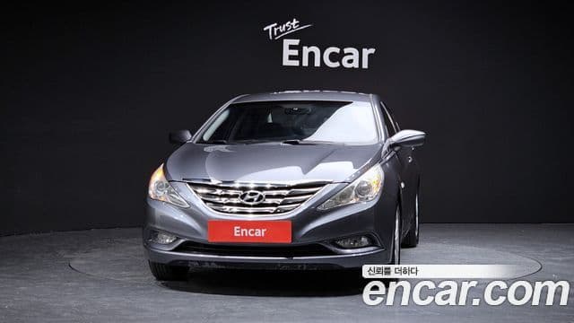 Hyundai YF Sonata Luxury, 2011 3
