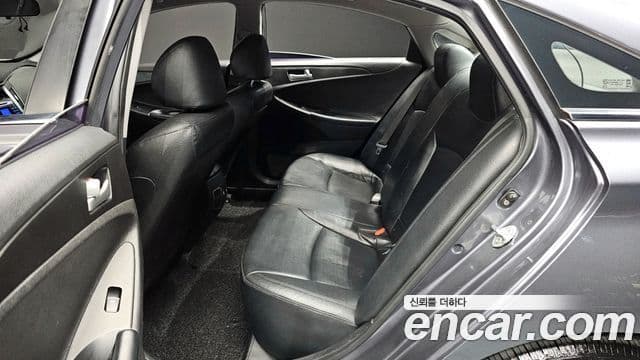 Hyundai YF Sonata Luxury, 2011 12