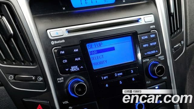 Hyundai YF Sonata Luxury, 2011 15