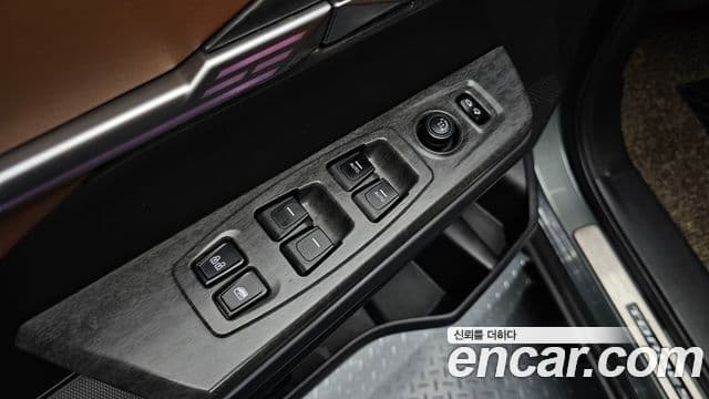 KG모빌리티(SsangYong) Torres T7, 2023 16