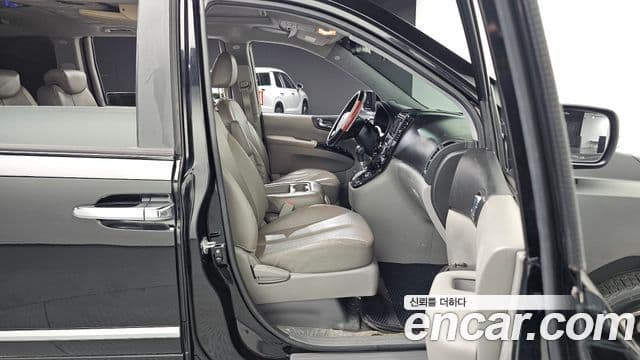 Kia Carnival R топовая версия, 2014 12