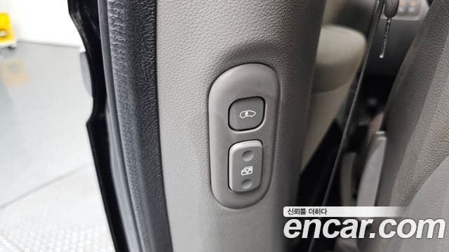 Kia Carnival R топовая версия, 2014 20