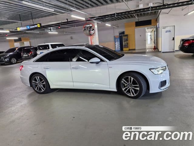 Audi A6 (C8) Premium, 2022 3