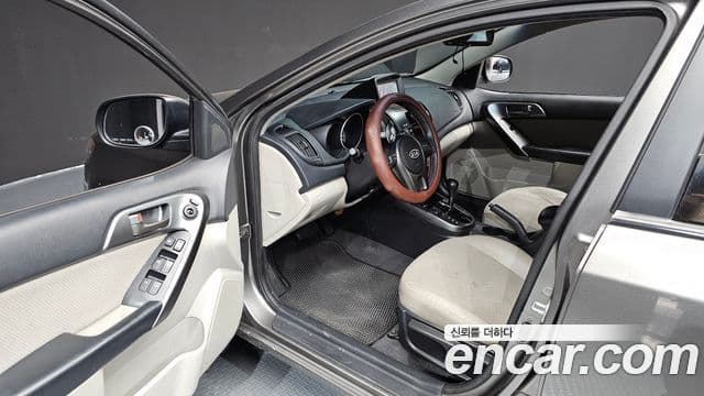 Kia Forte 1.6 CVVT SLi, 2010 10