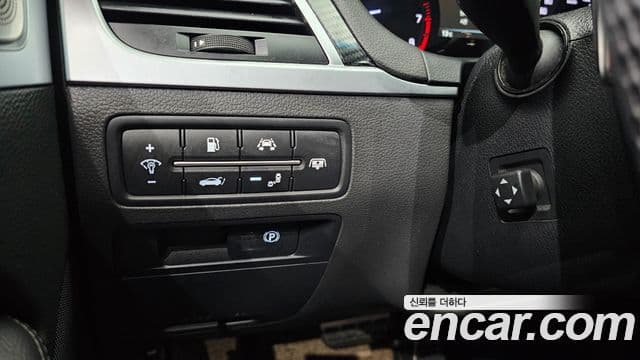 Genesis G80 Premium Luxury, 2019 17