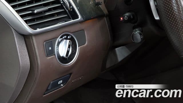 Mercedes-Benz GLS-класс X166 GLS500 4MATIC, 2017 16