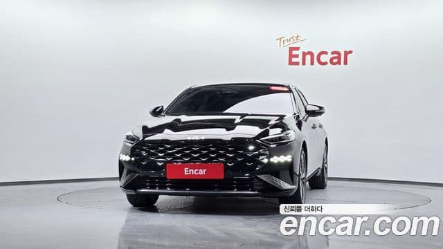 Kia K8 гибрид Signature, 2022 3