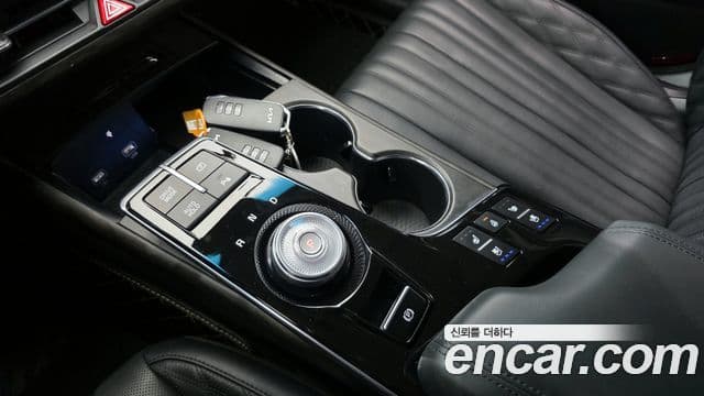 Kia K8 гибрид Signature, 2022 9