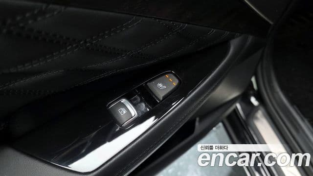 Kia K8 гибрид Signature, 2022 17