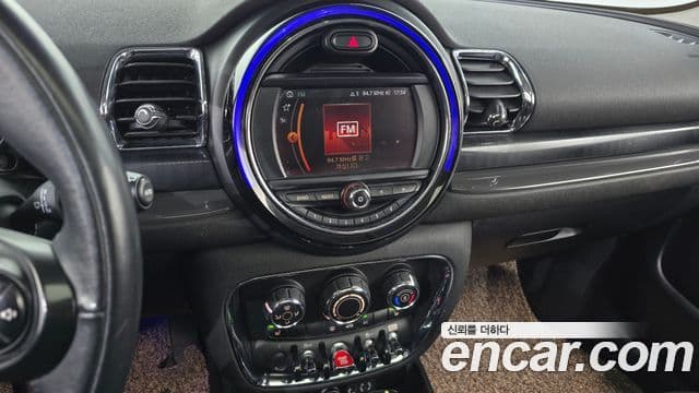 Mini Cooper 클럽맨 2세대, 2018 14