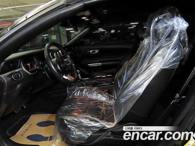 Ford Mustang кабриолет, 2018 8