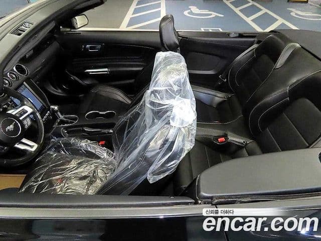 Ford Mustang кабриолет, 2018 9