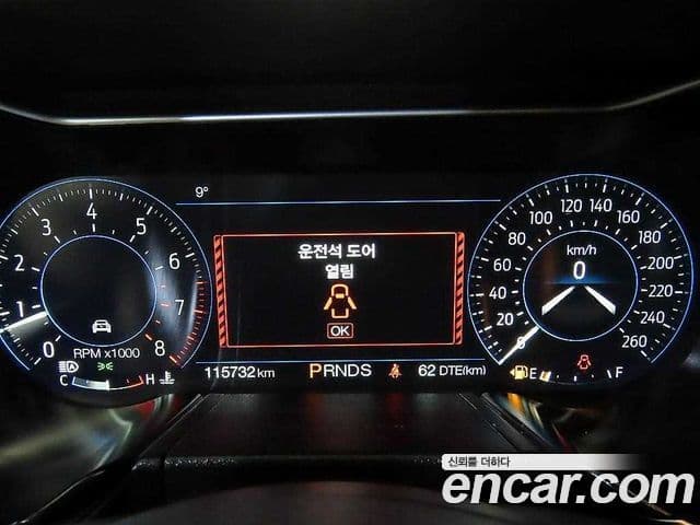 Ford Mustang кабриолет, 2018 12