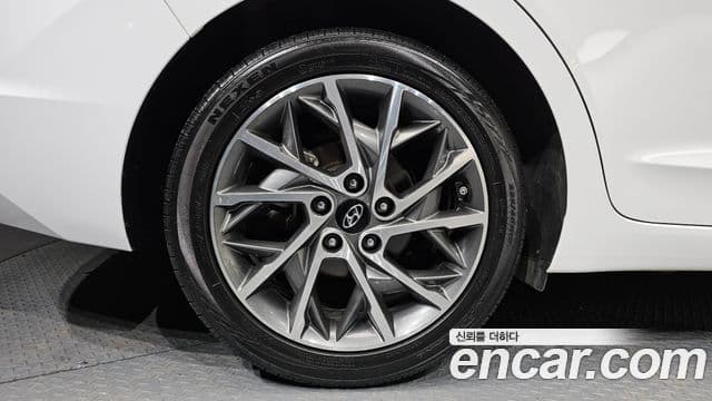 Hyundai The / новый New Avante AD Smart Choice, 2020 все фото