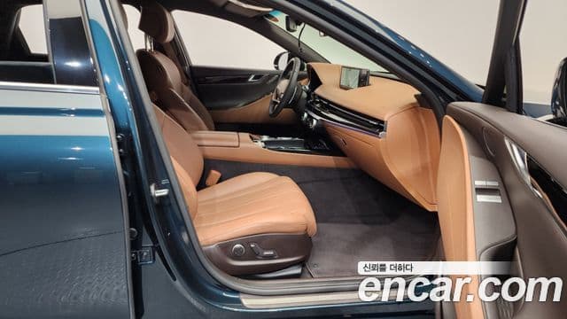 Genesis G80 (RG3) бензин 2.5 турбо 2WD, 2022 11