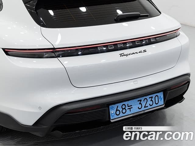 Porsche 타이칸 4S Cross Turismo, 2024 12
