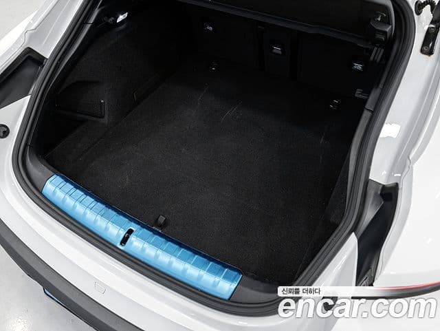 Porsche 타이칸 4S Cross Turismo, 2024 14