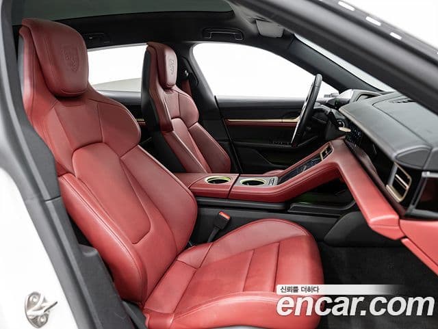 Porsche 타이칸 4S Cross Turismo, 2024 15