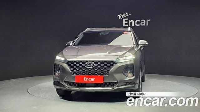 Hyundai Santa Fe TM Exclusive, 2020 3