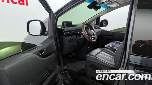 Hyundai Staria Inspiration, 2022 10