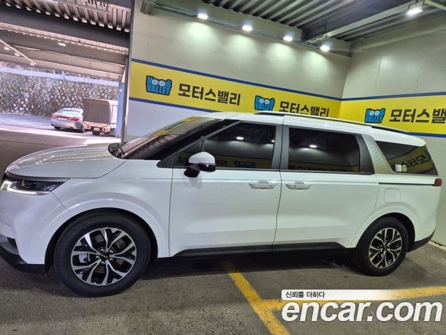 Kia Carnival 4세대 Prestige, 2023 8
