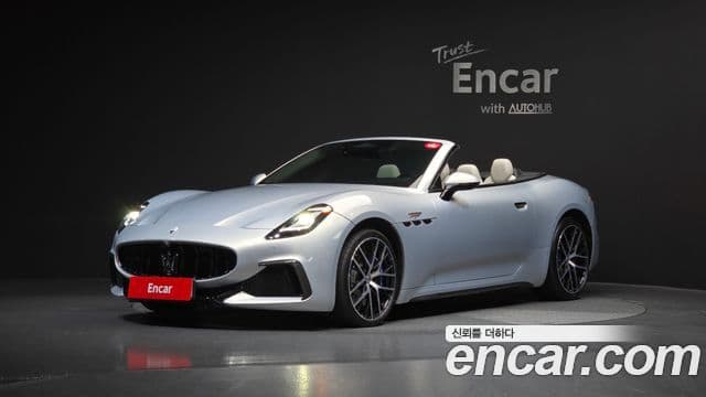 Maserati 그란카브리오 2세대 3.0 V6 Trofeo, 2024 1