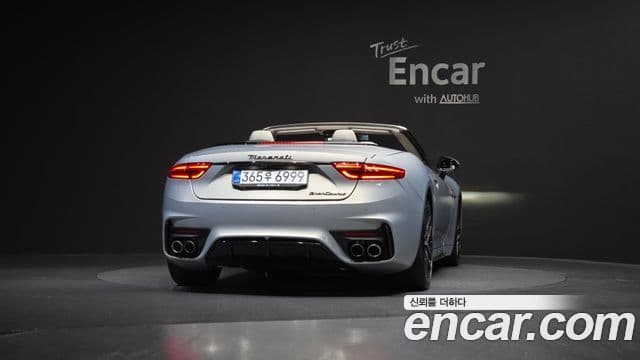 Maserati 그란카브리오 2세대 3.0 V6 Trofeo, 2024 4