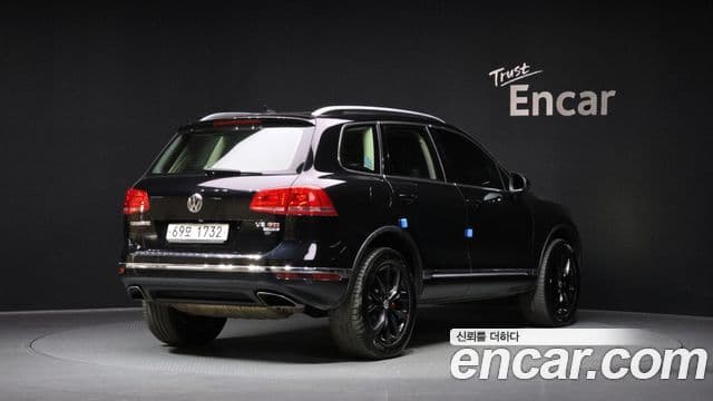 Volkswagen New Touareg 7P5, 2015 2