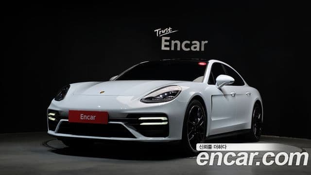 Porsche Panamera (971), 2021 1