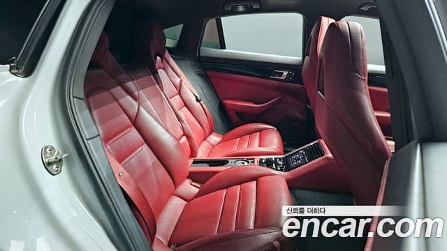 Porsche Panamera (971), 2021 12