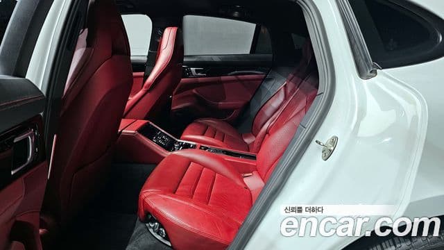 Porsche Panamera (971), 2021 13