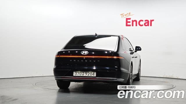 Hyundai Grandeur гибрид (GN7) Exclusive, 2023 4