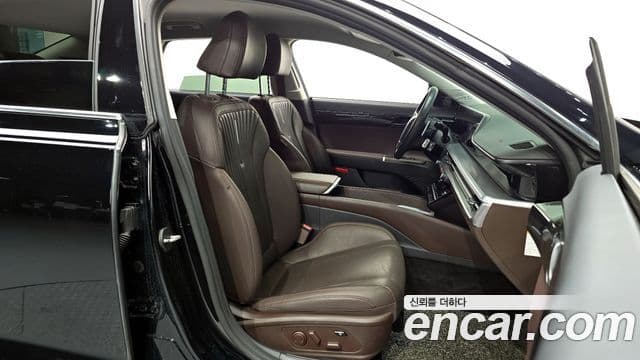 Hyundai Grandeur гибрид (GN7) Exclusive, 2023 10