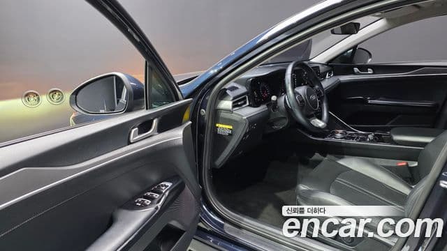 Kia K5 3세대 Prestige, 2020 11