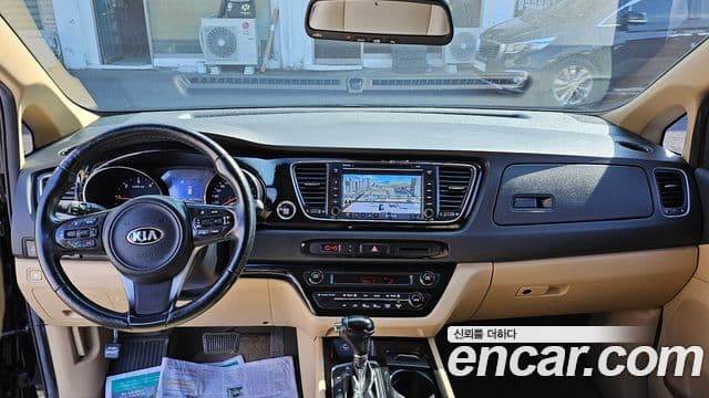 Kia All New Carnival Prestige, 2016 8