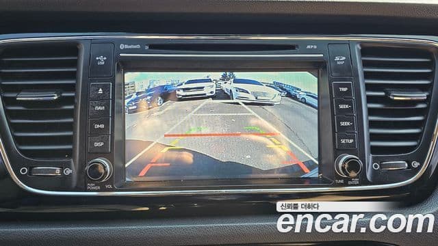Kia All New Carnival Prestige, 2016 12